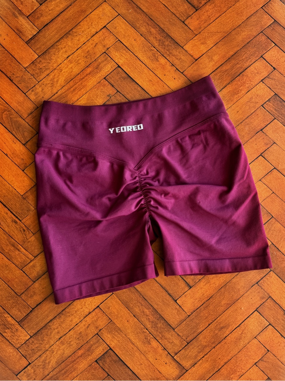 Sz L YEO REO Black Cherry Booty Lifting Scrunch High Waist Workout Shorts NWOT
